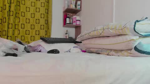 Kimberly online show from February 6, 1:09 am