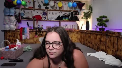 kimberlycaprice online show from January 12, 4:08 pm