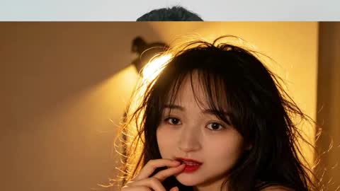 KimberlyGarrison online show from April 30, 9:25 am