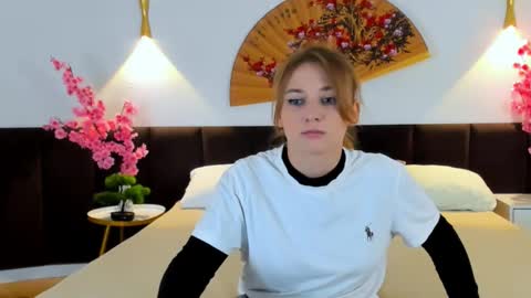 kimberlypierce online show from September 21, 2:27 pm