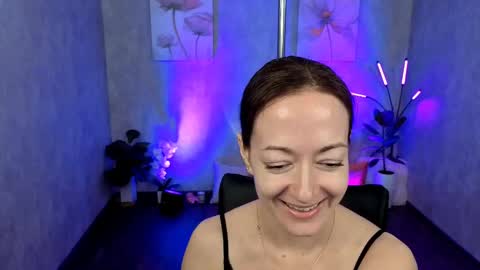 Kimberly online show from February 18, 2:06 pm