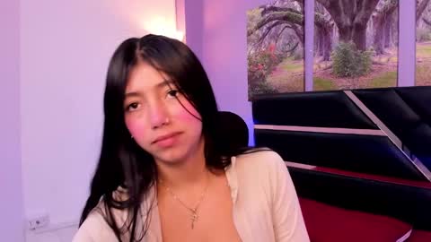 Kimberly Villalobos online show from December 20, 11:43 am