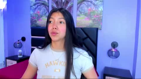 Snapshot of kimberlyvillalobos chatting on September 18, 12:04 pm Kimberly Villalobos online show from September 18, 12:04 pm