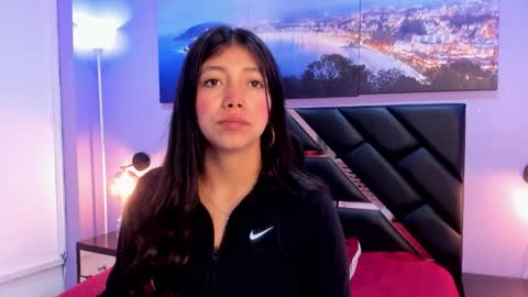 Kimberly Villalobos online show from February 16, 11:32 am