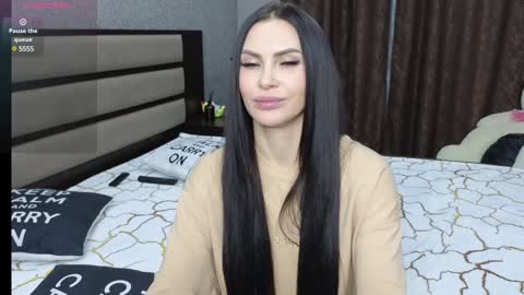 KIm online show from December 22, 5:21 pm