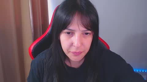 Snapshot of kimflexible_ chatting on January 21, 1:43 pm Kim 3 online show from January 21, 1:43 pm