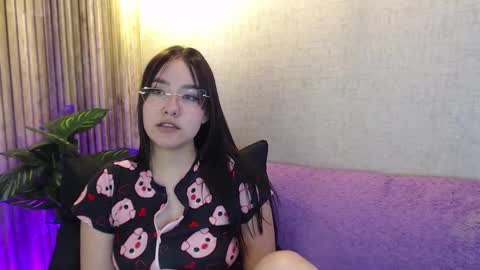 Kim online show from October 9, 9:19 pm