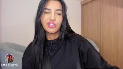 Kim  online show from February 22, 12:33 am