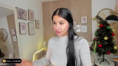 Kim  online show from December 31, 12:57 pm