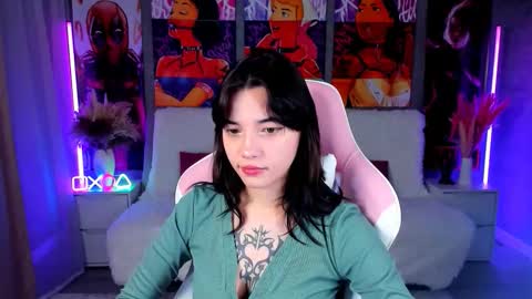 kimm wong online show from December 1, 12:30 pm