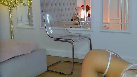 kimmdaviss online show from March 23, 9:37 am