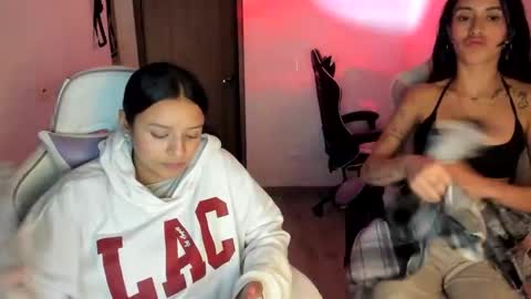 Snapshot of kimmi_foxy chatting on September 12, 11:45 pm kimmi online show from September 12, 11:45 pm