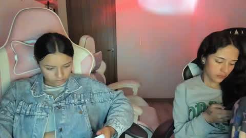 kimmi online show from September 23, 11:36 pm