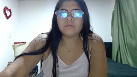 Snapshot of kimmy_kimmy_ chatting on October 14, 3:42 am Kimmy online show from October 14, 3:42 am