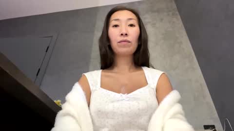 Kimmy online show from December 8, 4:50 pm
