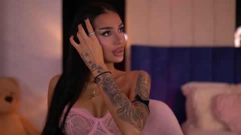 Kim online show from October 15, 3:14 pm