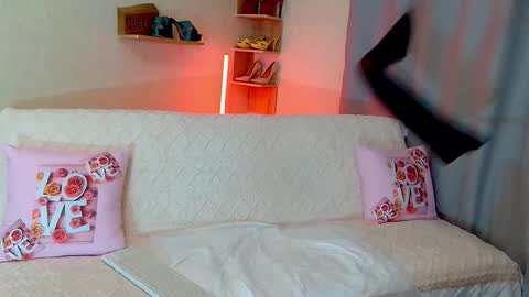 Kim online show from February 22, 7:59 pm