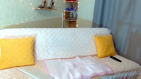 Kim online show from February 1, 7:34 pm