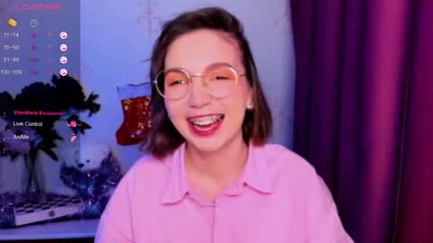 Hazel online show from December 22, 9:18 pm