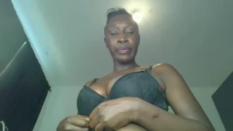 kinky_leila online show from June 29, 10:15 am