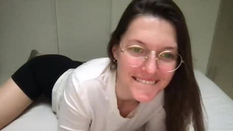 Mary the Soulmate online show from February 1, 5:05 pm