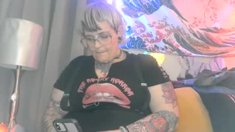 Kinky Pinky online show from January 27, 12:12 am