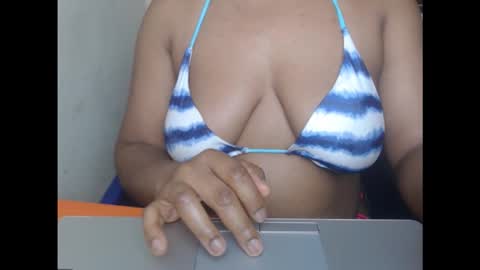 kinkyxxjuice online show from September 9, 1:33 pm