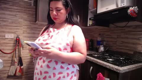 kinkyy_mom online show from June 9, 3:22 pm