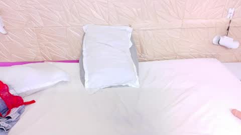 kinkyy_redhead online show from May 26, 12:59 pm