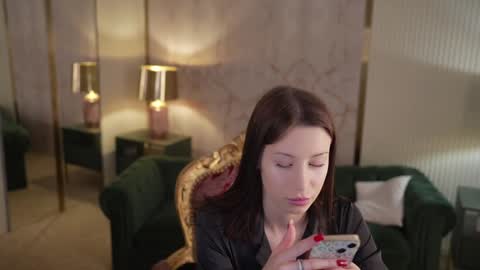 Snapshot of kira0541 chatting on September 10, 10:32 pm Sweet girls online show from September 10, 10:32 pm