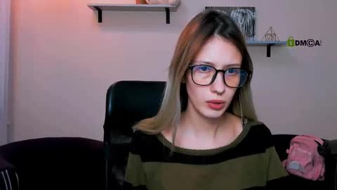 your dream  online show from December 16, 7:21 pm