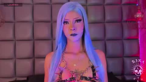Kira  online show from July 16, 4:50 am