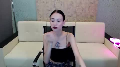 kirabenett online show from September 14, 8:40 pm