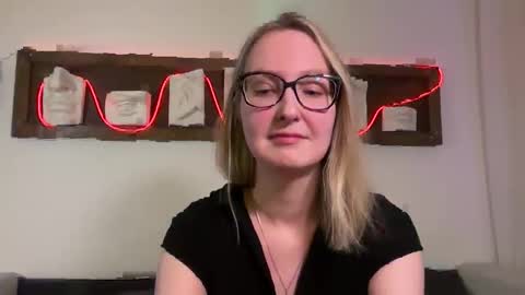 Snapshot of kirafatex chatting on September 12, 7:21 pm KiraFatex online show from September 12, 7:21 pm