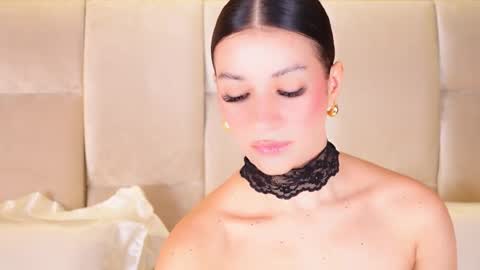 Snapshot of kirakayleigh chatting on October 3, 1:11 am kira online show from October 3, 1:11 am