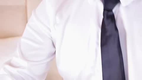 Snapshot of kirakayleigh chatting on October 29, 4:28 am kira online show from October 29, 4:28 am