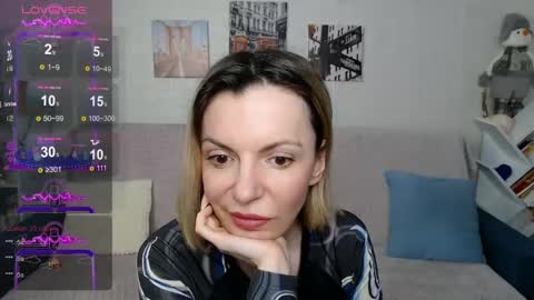 kiramartins cat online show from December 23, 4:22 am