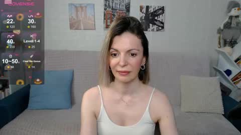 kiramartins cat online show from January 12, 5:44 pm