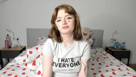 kirameowcam online show from May 15, 9:17 pm