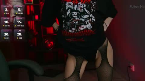 Kira online show from March 25, 8:45 pm