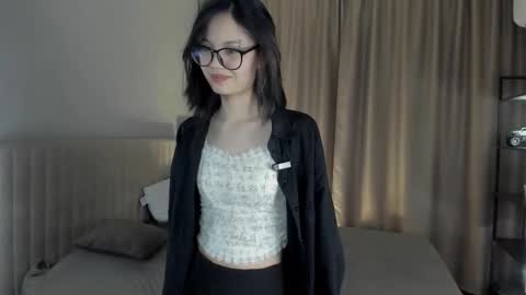 Miko online show from March 7, 6:04 pm