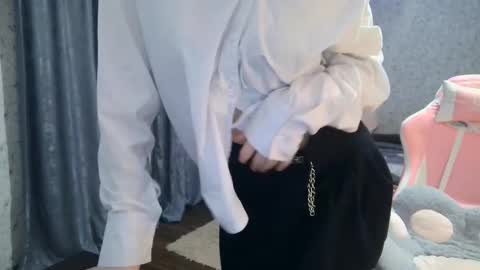 Nicole online show from October 17, 6:44 pm