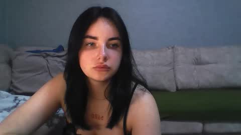 Kira online show from November 2, 6:44 pm