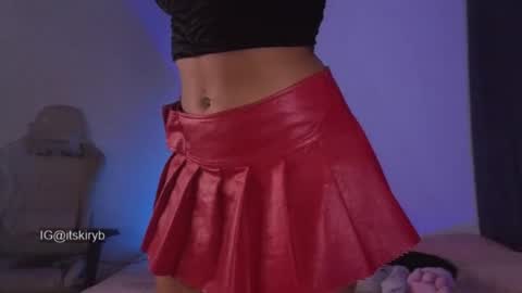 HAPPY FIRST OF DECEMBER online show from November 19, 3:50 am