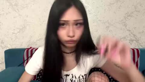 Hina online show from March 23, 1:50 pm