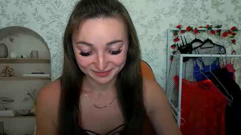 Snapshot of kiss_shy chatting on September 28, 3:39 pm Valeria online show from September 28, 3:39 pm