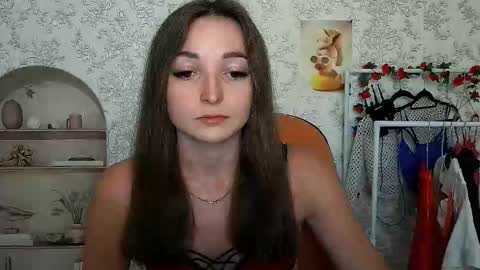 Snapshot of kiss_shy chatting on October 4, 3:27 pm Valeria online show from October 4, 3:27 pm