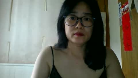 kiss_silk online show from May 15, 1:33 am