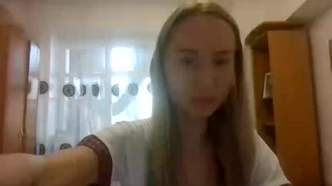 Snapshot of kissandbelle chatting on October 26, 7:04 am kissandbelle online show from October 26, 7:04 am