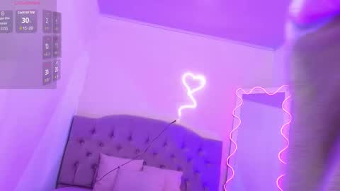 Snapshot of kissi_tay1 chatting on October 17, 12:08 pm KISSI  online show from October 17, 12:08 pm